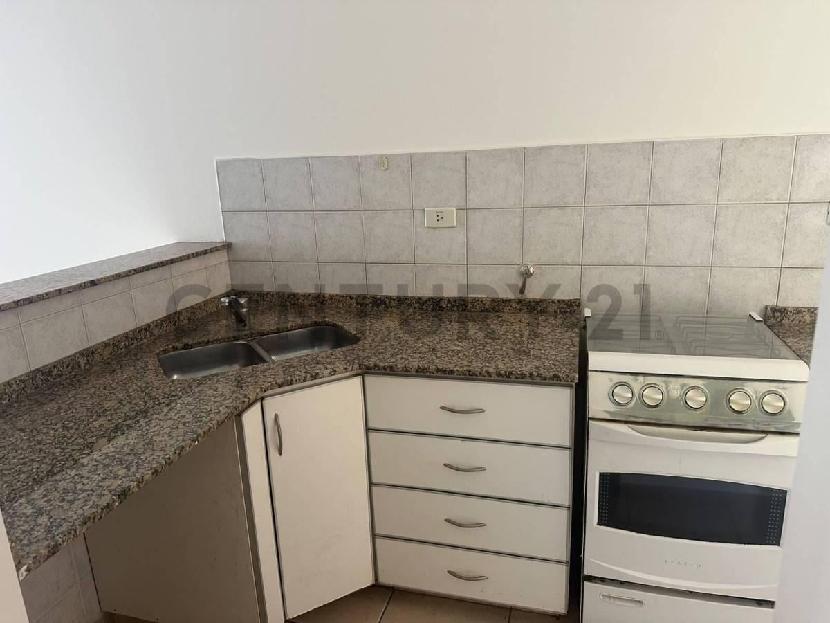 Foto de ¡Excelente Oportunidad de Inversión o Vivienda Propia en una Ubicación, imagen 3