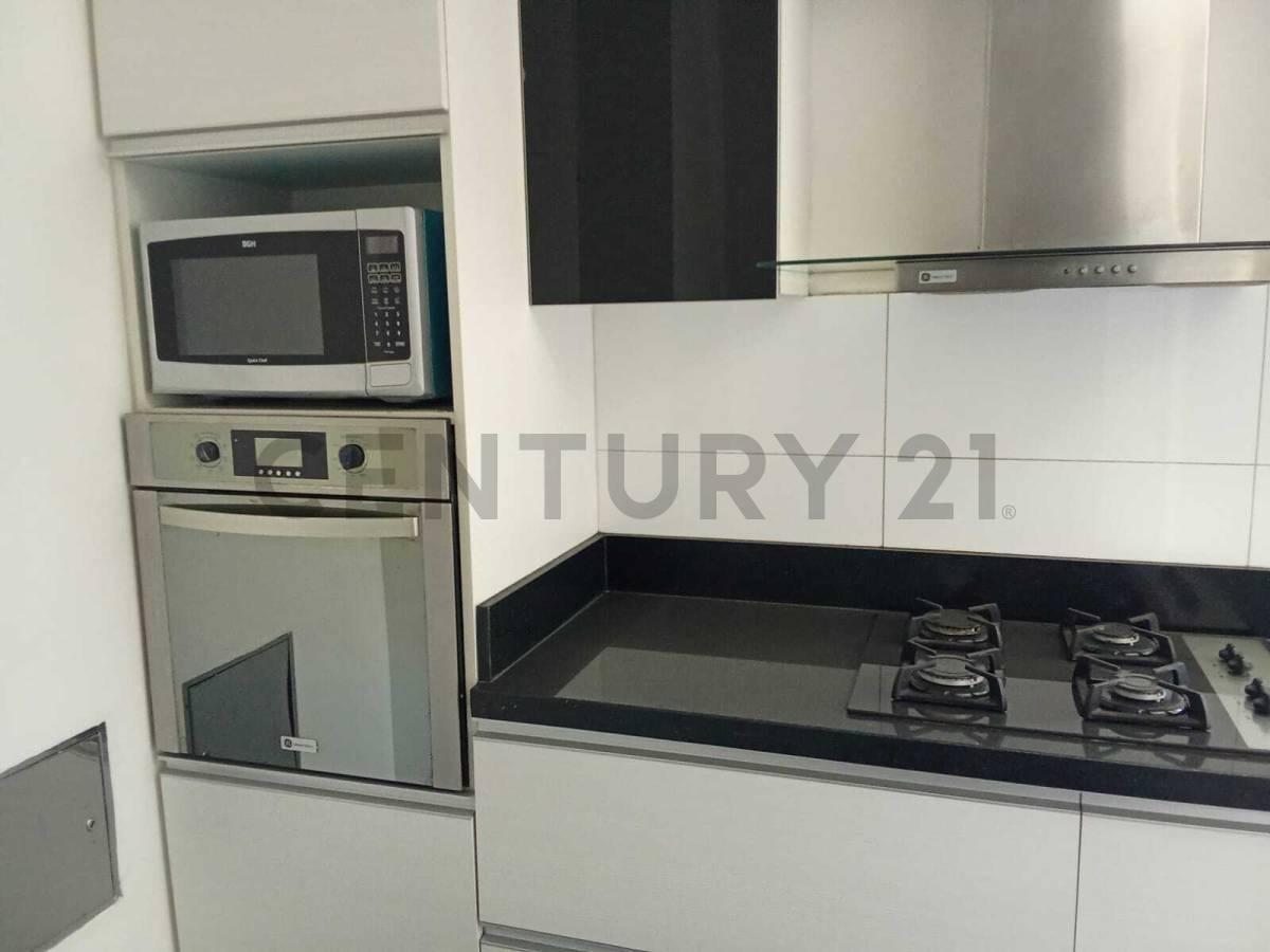 Foto de Departamento de CATEGORIA de 160 M2 y 2 DORM en Complejo Vistalba, imagen 3