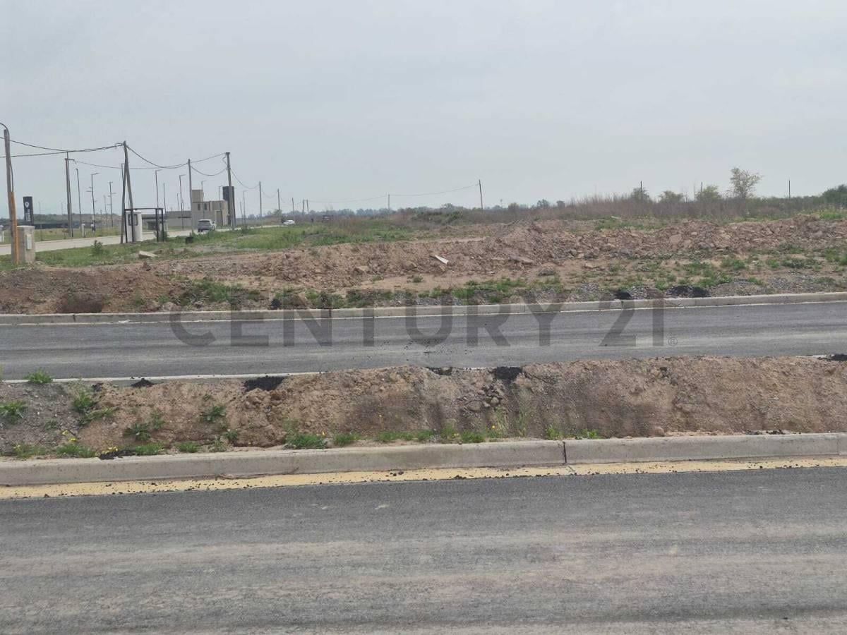 Foto de LOTE EN DISTRITO DAKOTA - OPORTUNIDAD - FINANCIACIÓN PROPIA -, imagen 2