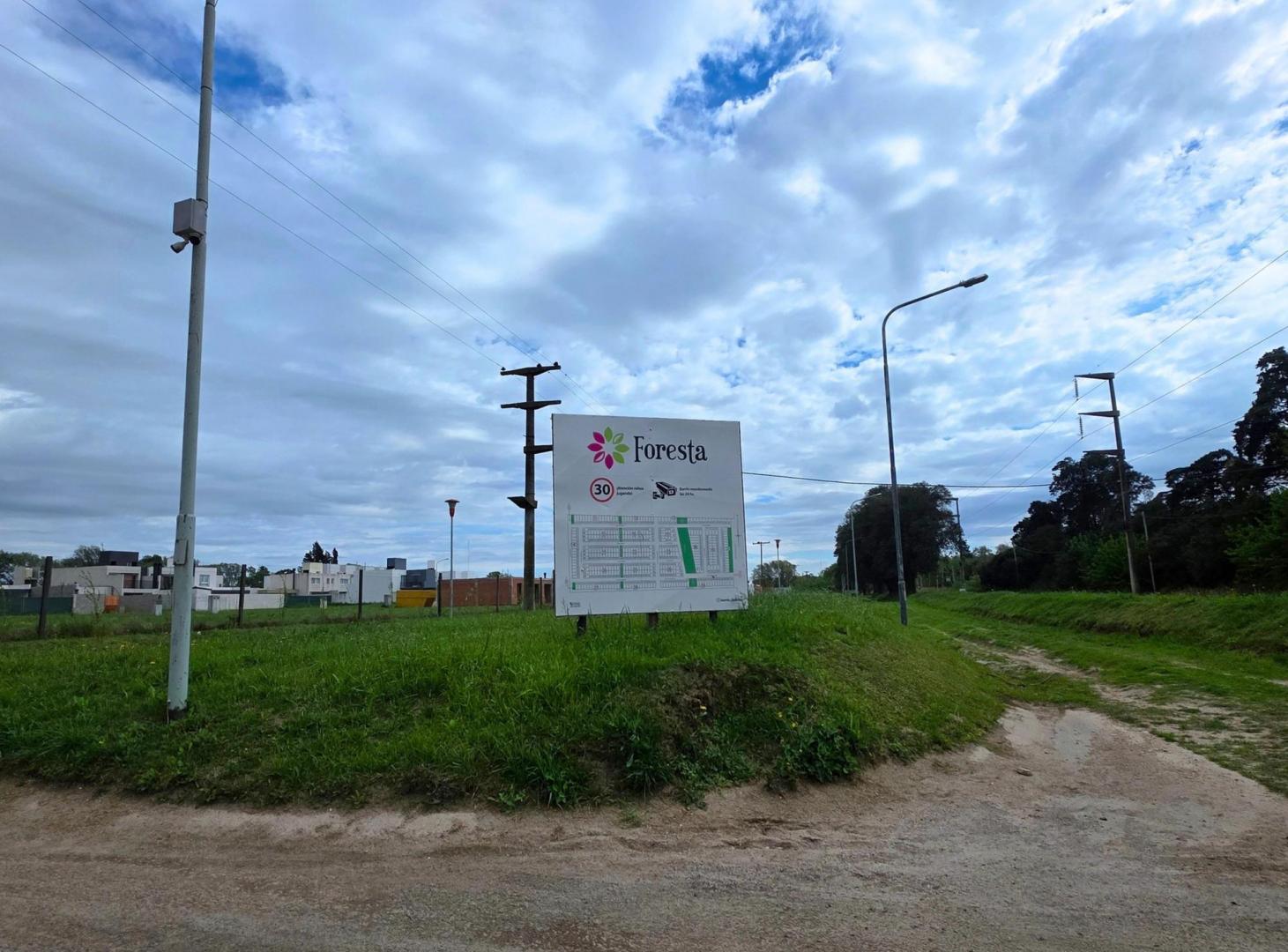 Foto de Terreno en Esquina en Barrio La Foresta | 252 m² | Excelente Entorno, imagen 5