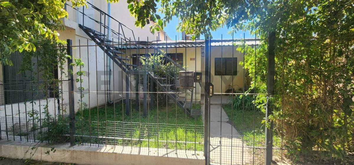 Foto de OPORTUNIDAD Casa MAS departamento en Rio Cuarto, imagen 1