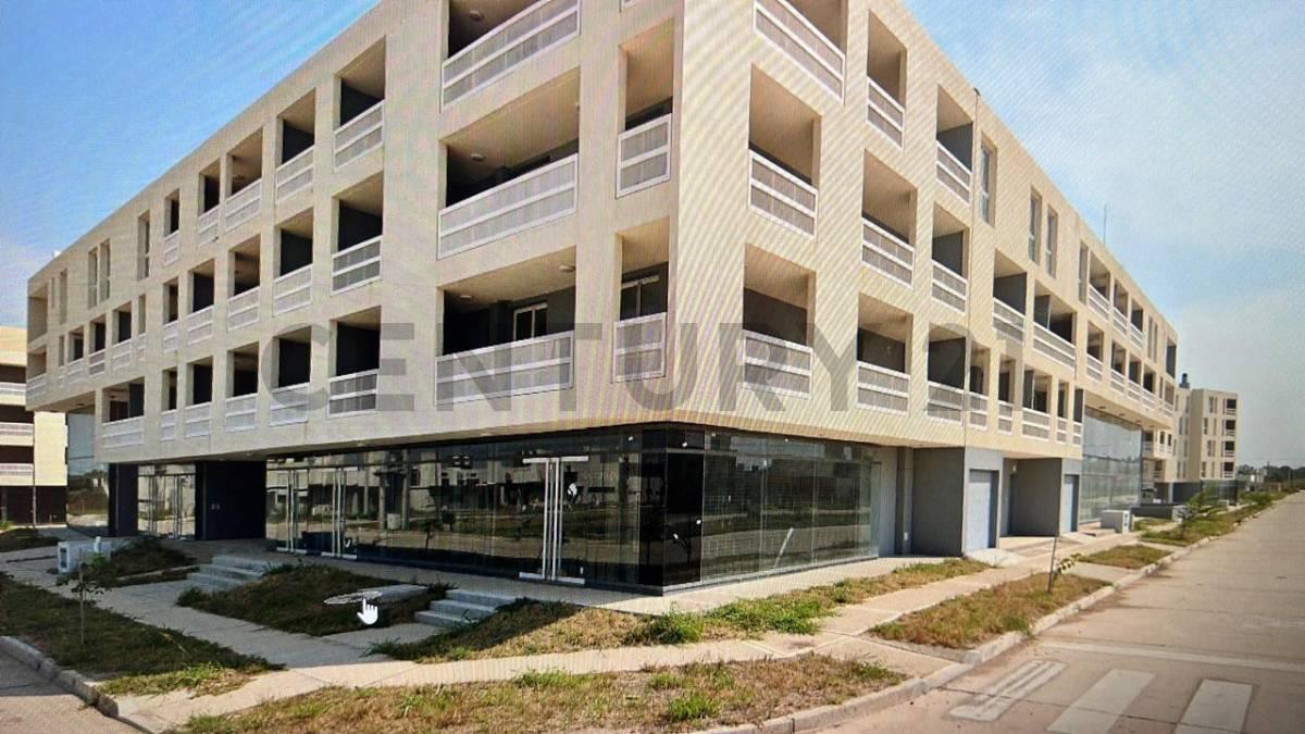 Foto de VENTA LOCAL COMERCIAL 140 METROS BARRIO LICEO PROCREAR, imagen 3