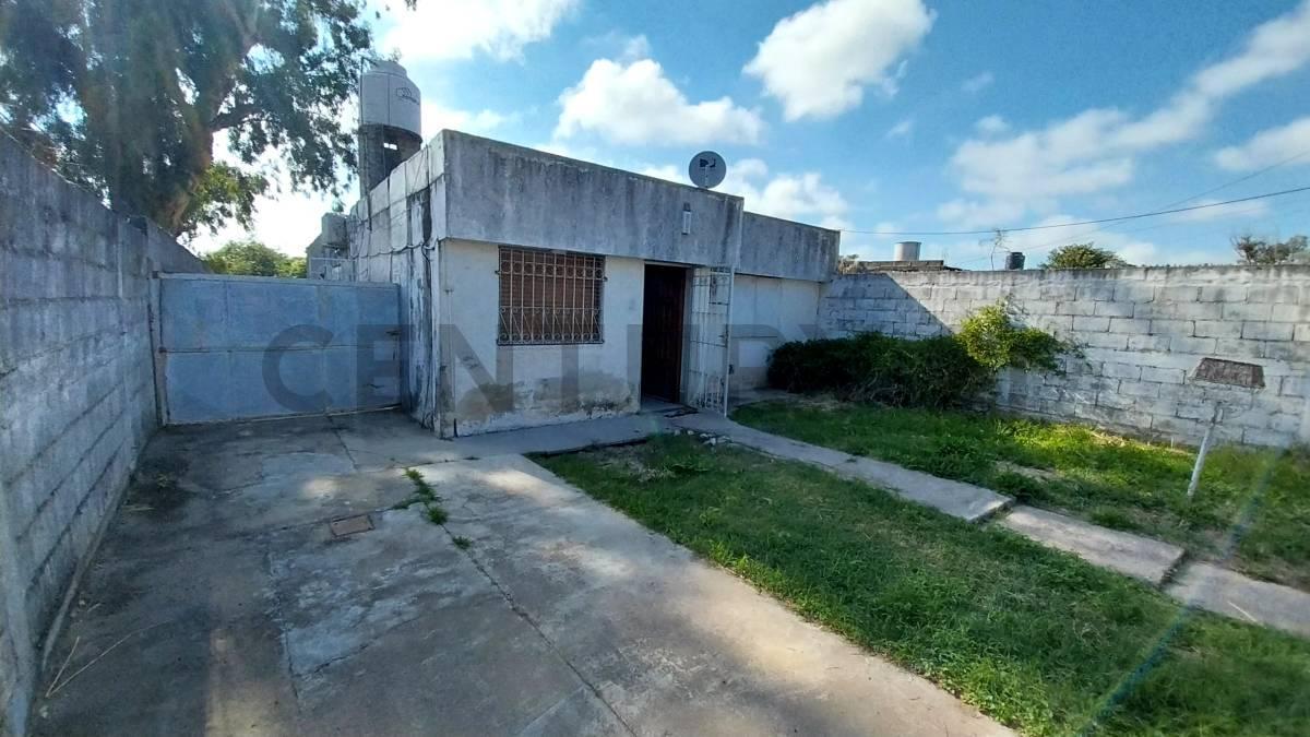 Foto de OPORTUNIDAD Casa de 107 m2 cubiertos a RECICLAR en Rio Cuarto, imagen 2
