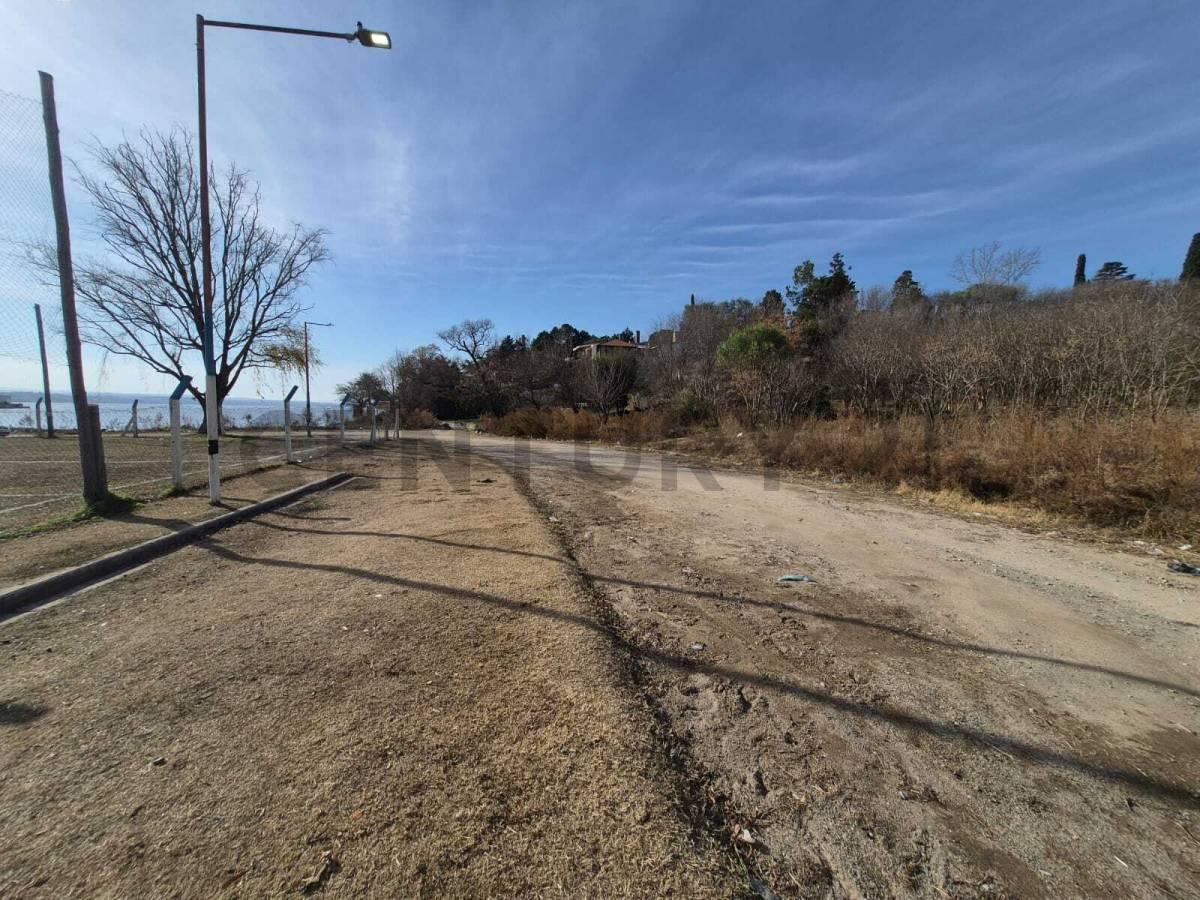 Foto de HERMOSO TERRENO A MTRS DEL LAGO EN COSTA AZUL - CARLOS PAZ -, imagen 2