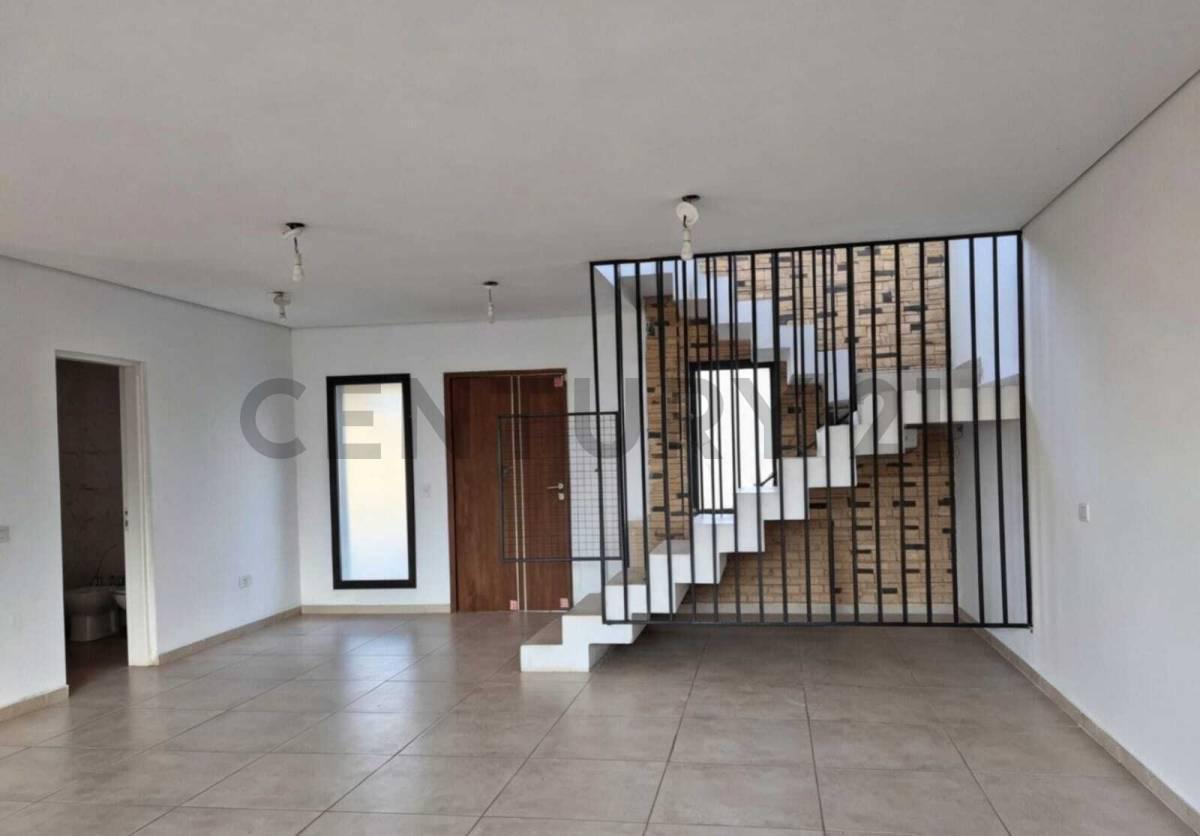 Foto de OPORTUNIDAD GRAN CASA 4 dormitorios c/ pileta, 196m2 construidos, 360m2, imagen 5