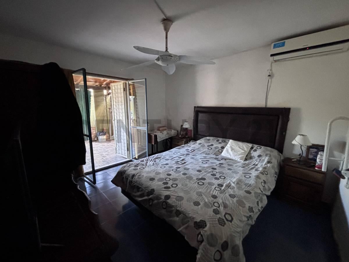 Foto de CASA + 2 DEPARTAMENTOS + LOCAL | EXCELENTE UBICACIÓN | IDEAL INVERSIÓN, imagen 3