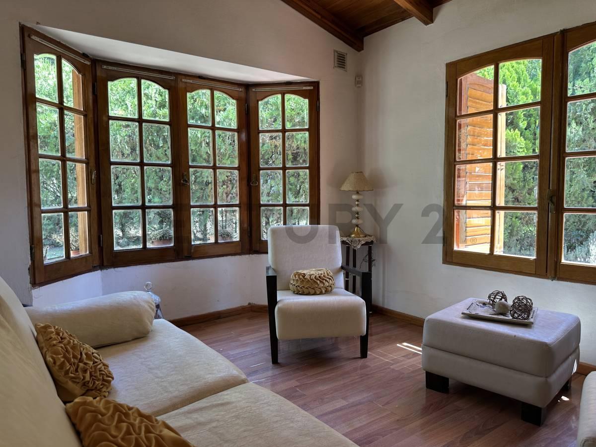 Foto de Casa de CATEGORIA 3 Dor. C/Pileta y Quincho en Salsipuedes, imagen 1