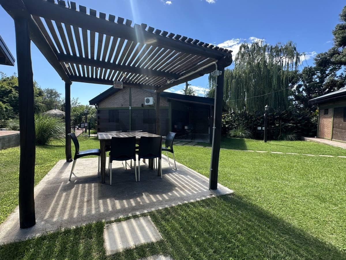 Foto de OPORTUNIDAD COMPLEJO DE 5 CABAÑAS EN VILLA DEL DIQUE A MTS DEL LAGO !, imagen 2