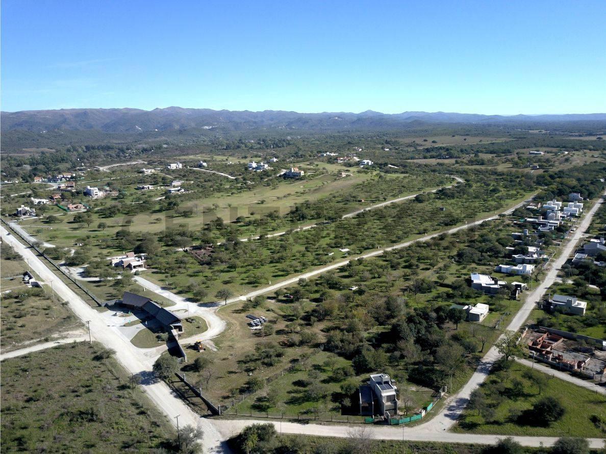 Foto de Lotes de +1030 m2 en Country Golf de ALTA GRACIA- Etapa 2, imagen 3