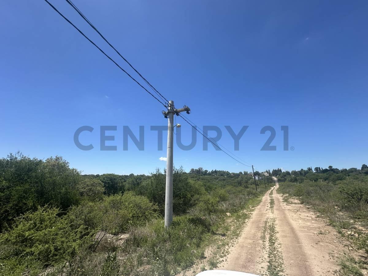 Foto de OPORTUNIDAD TANTI - TERRENO de 2571,24 mts. a metros de RP28, imagen 4