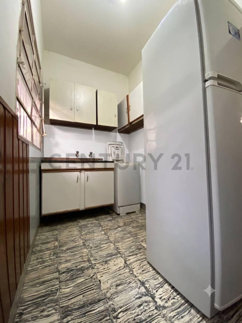 Foto de Gran Propiedad Multifamiliar con Excelente Potencial de Renta – Próxima, imagen 3