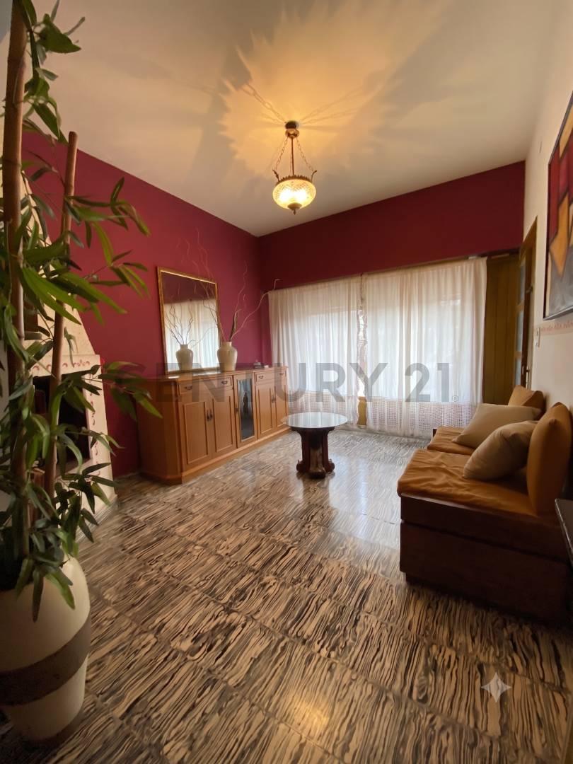 Foto de Gran Propiedad Multifamiliar con Excelente Potencial de Renta – Próxima, imagen 4