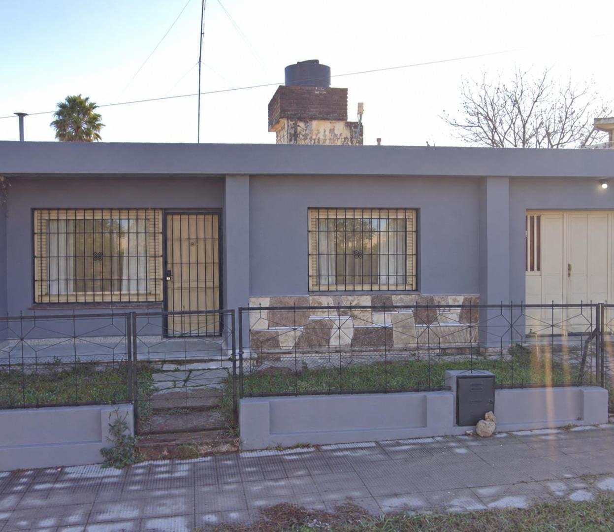 Foto de CASA CON DEPARTAMENTO en una ubicación estratégica de la calera, imagen 1