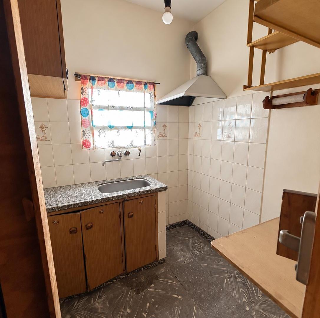 Foto de CASA CON DEPARTAMENTO en una ubicación estratégica de la calera, imagen 2