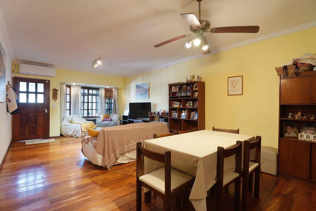 VENTA CASA 5 AMB COGHLAN COCHERA PATIO Y QUINCHO 3