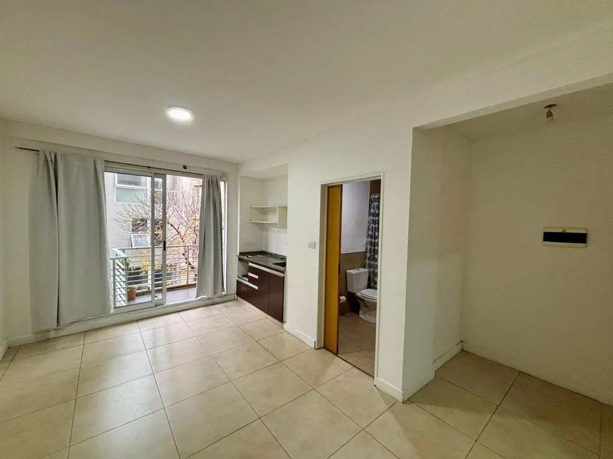 Departamento 2 amb. MODERNO-BALCON AL FRENTE 5
