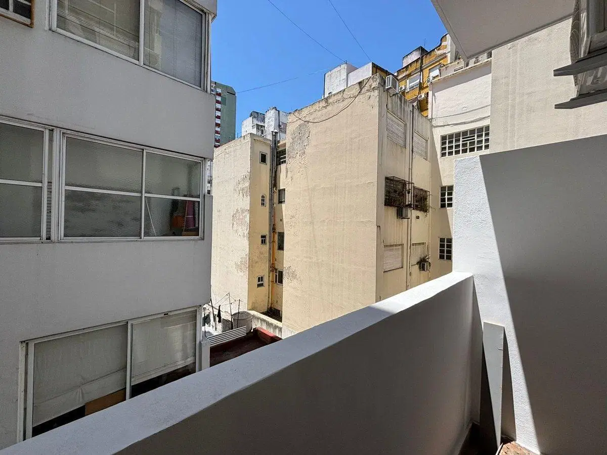 VENTA DEPARTAMENTO 2 AMBIENTES RECOLETA 5