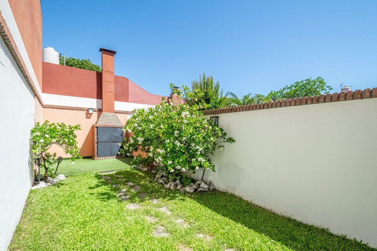 Venta casa triplex 5amb 2cocheras - Villa Urquiza