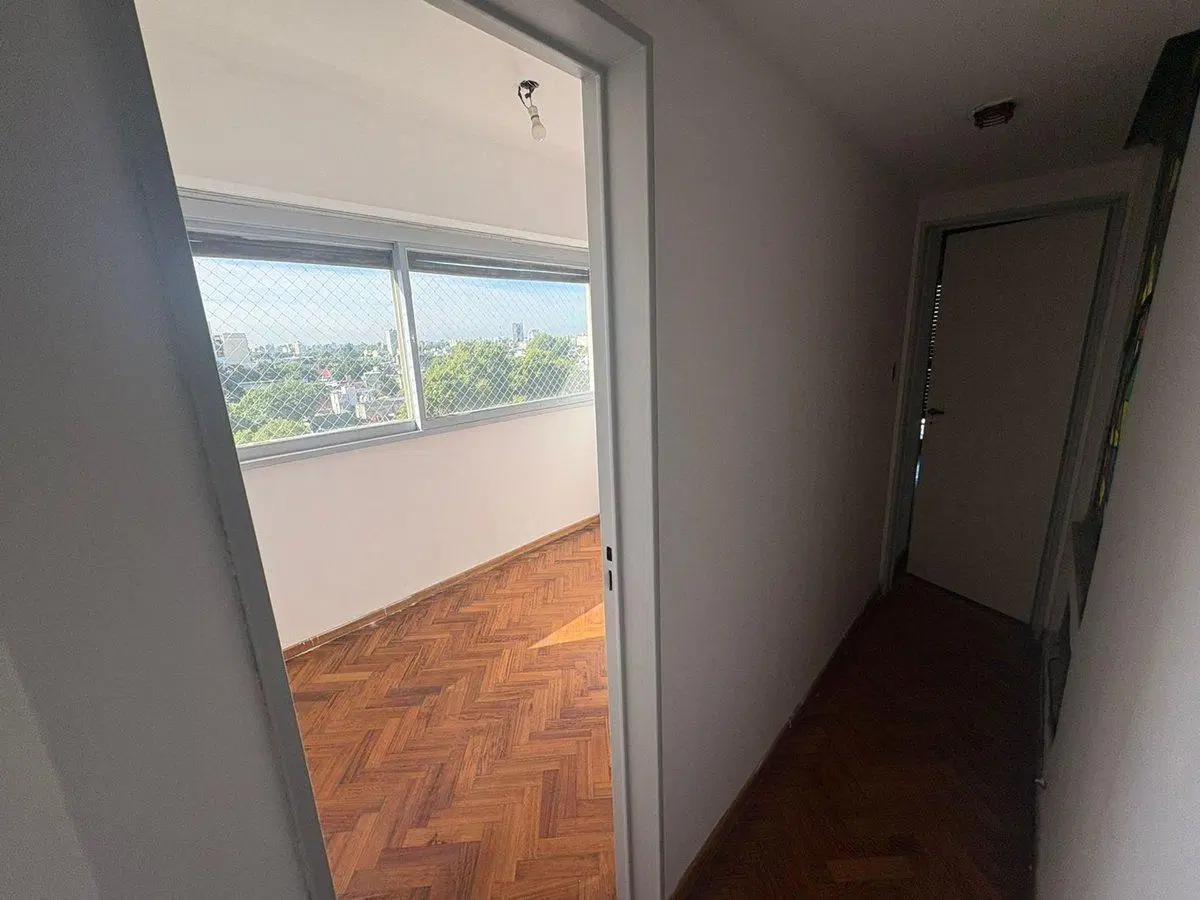 VENTA  4 AMB CON COCHERA-MONTE CASTRO-APTO CREDITO 4