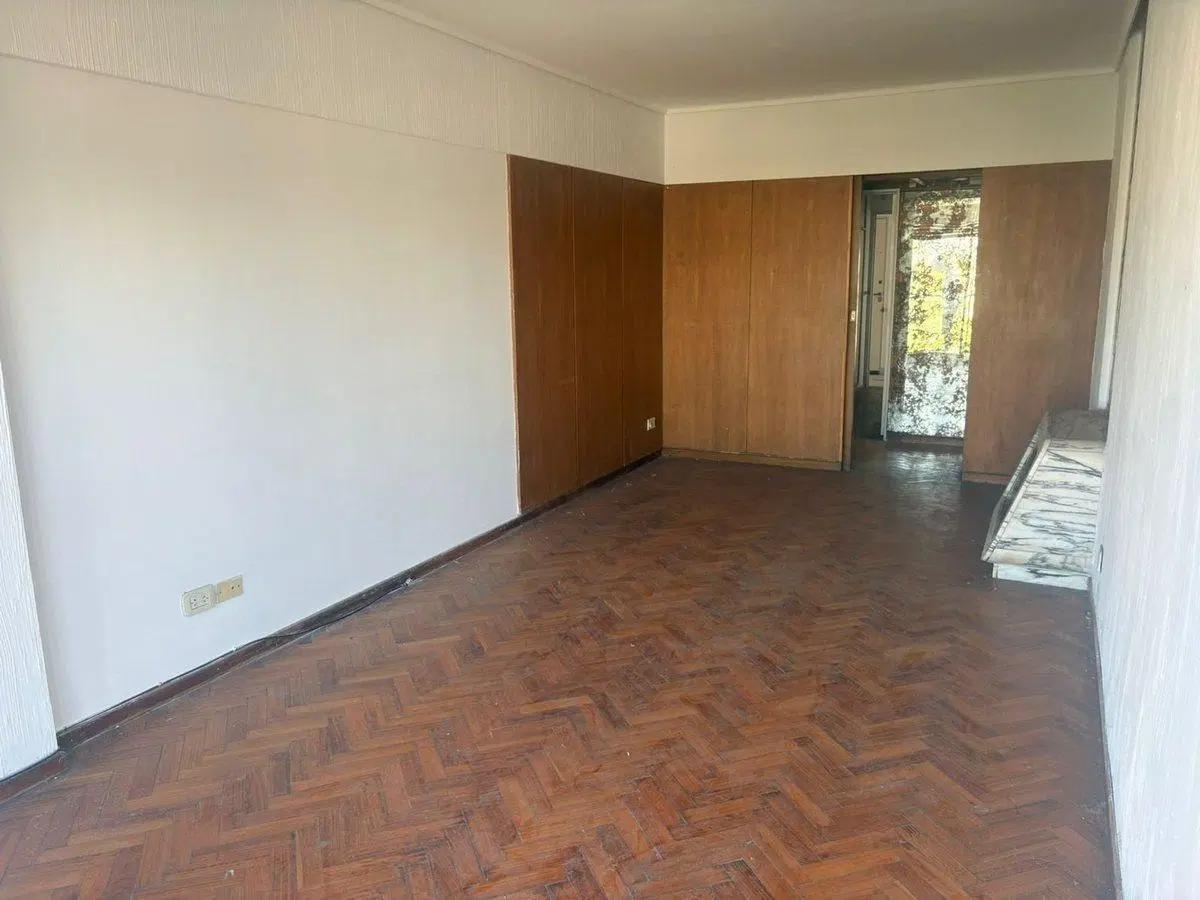 VENTA  4 AMB CON COCHERA-MONTE CASTRO-APTO CREDITO 2