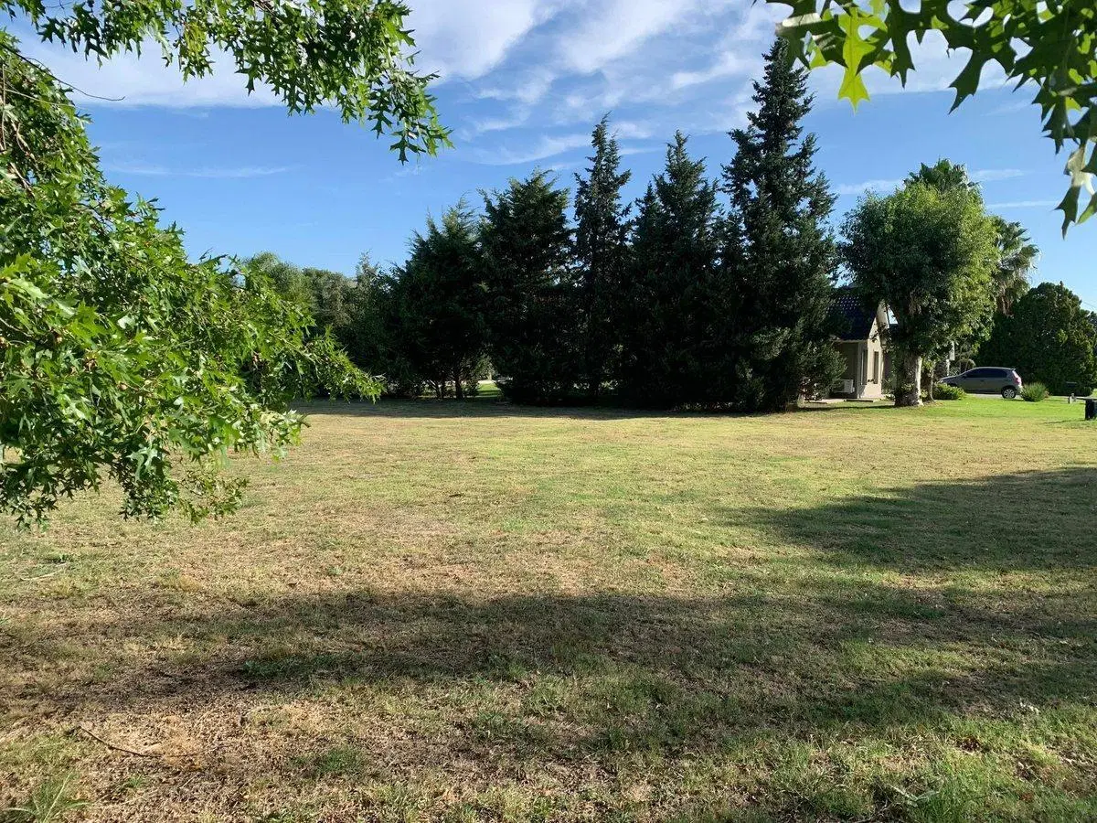 VENTA LOTE 1.458 m2 CLUB DE CAMPO SAN DIEGO MORENO 5