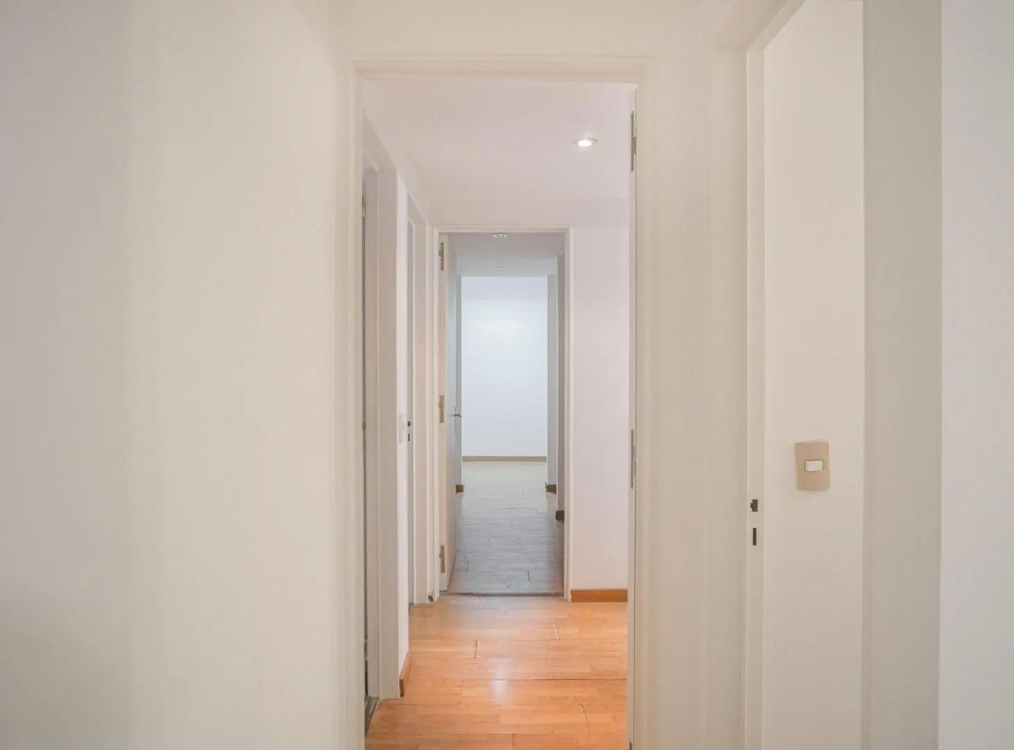 VENTA DEPARTAMENTO 4 AMBIENTES PUERTO MADERO 5