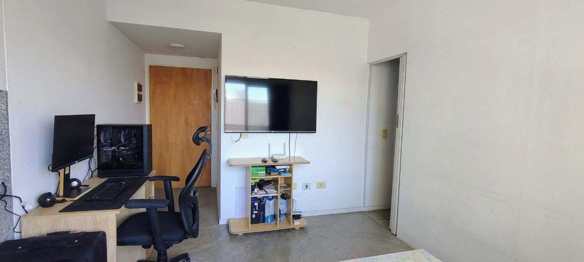 VENTA DEPTO 2 AMB. CON BALCÓN V. CRESPO