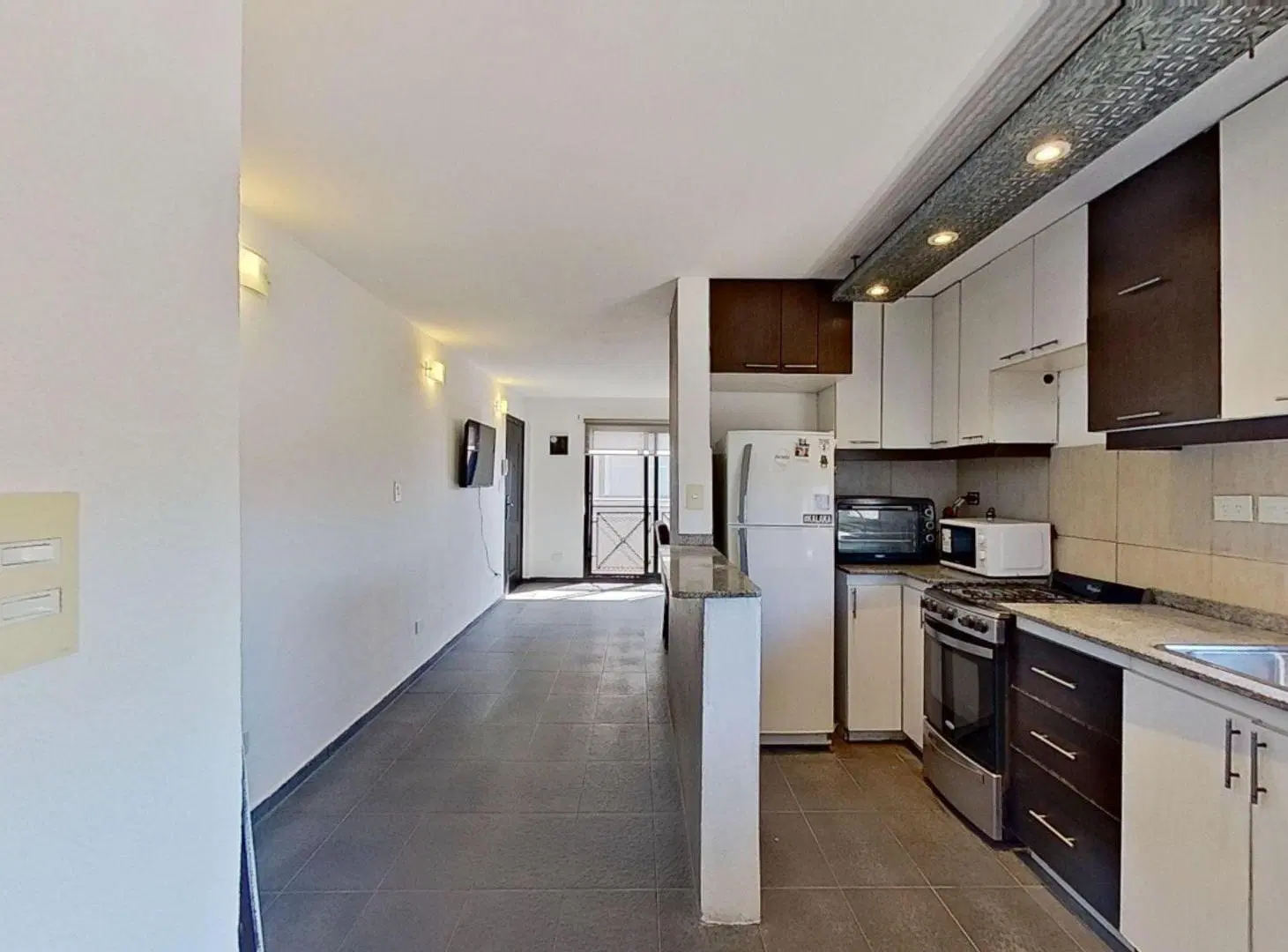 Venta departamento 3 amb tipo duplex Sarandí 3
