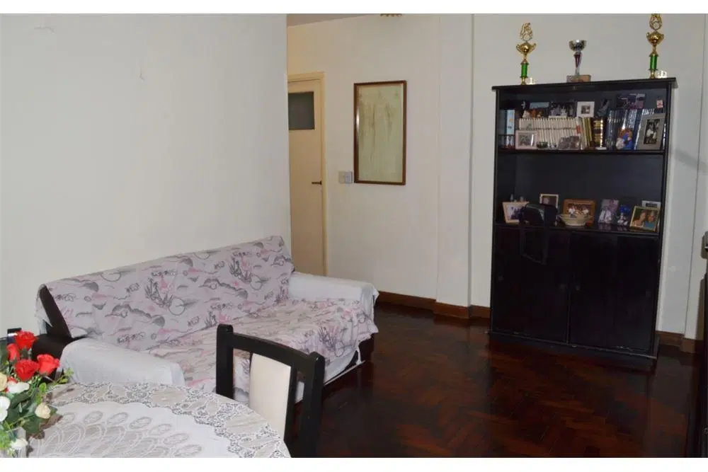 Venta departamento 4 amb c/patio - Villa Crespo 3
