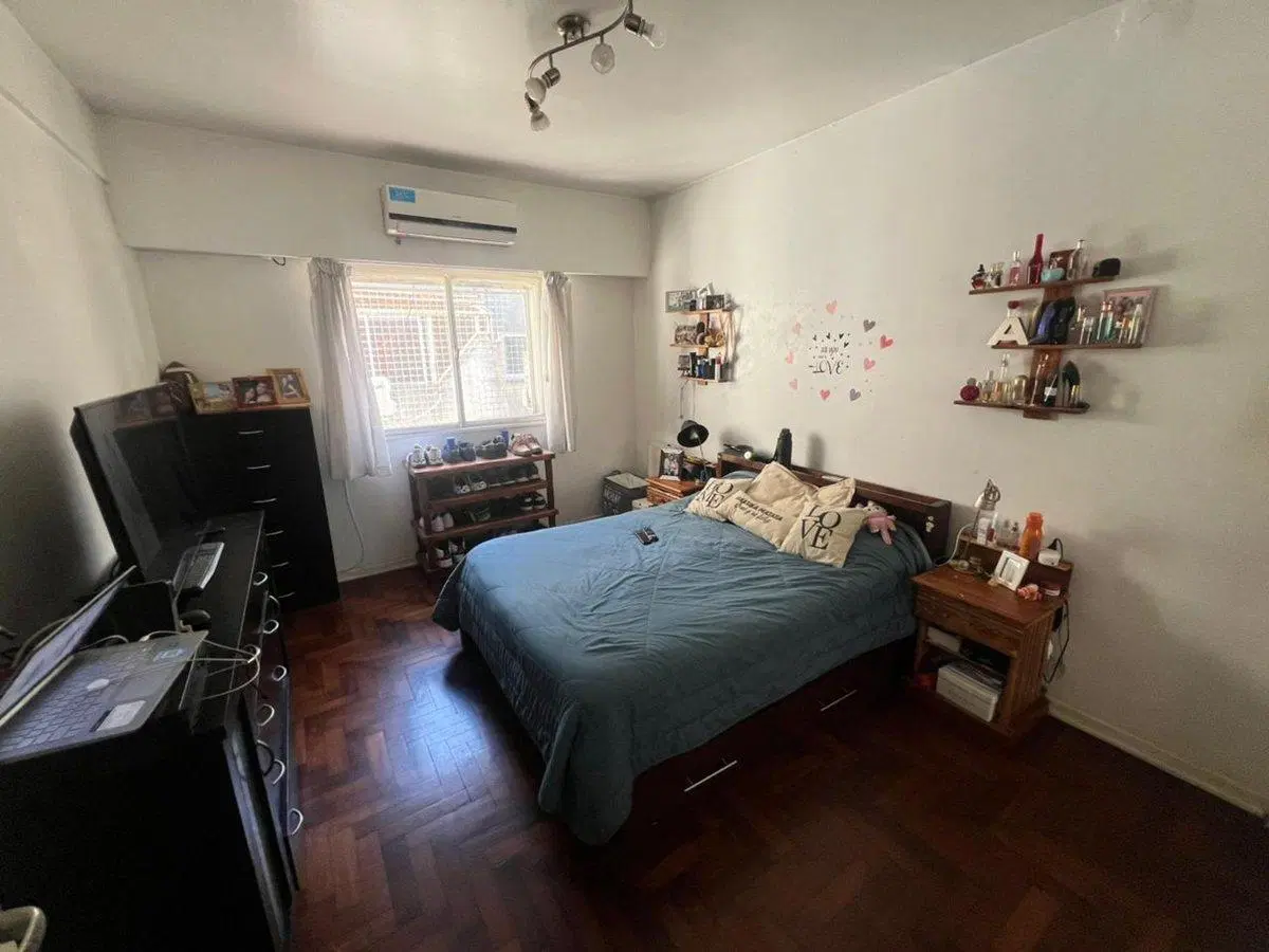 VENTA DEPTO. SEMIPISO 4 AMBIENTES C/BALCÓN - BOEDO 3