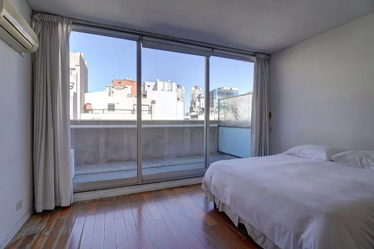 VENTA MONOAMBIENTE C/COCHERA - CABELLO SQUARE 2