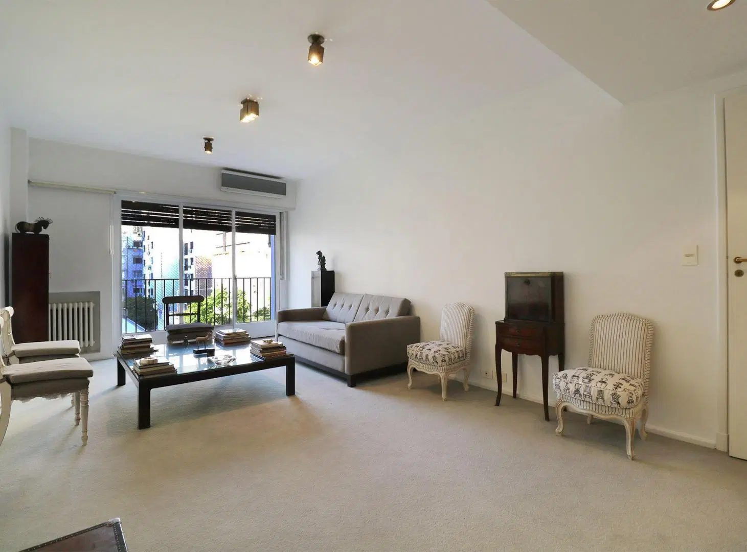 VENTA DEPARTAMENTO 3 AMBIENTES RECOLETA 2