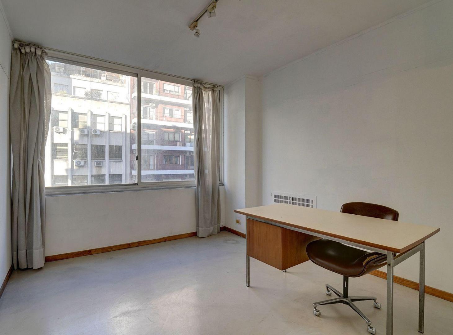 Foto de VENTA Oficina piso completo Av. Córdoba - Recoleta, imagen 2