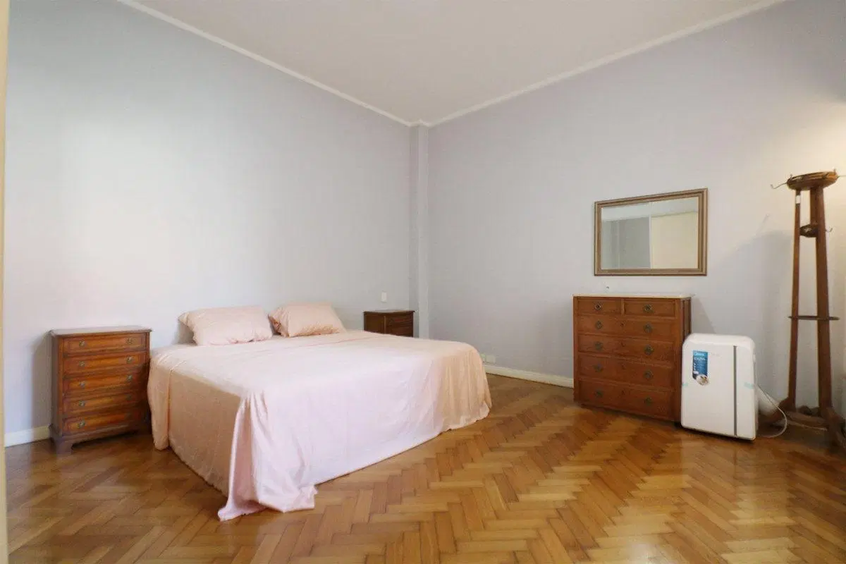 VENTA Depto de categoría 4 ambientes 125 m2 Retiro 8
