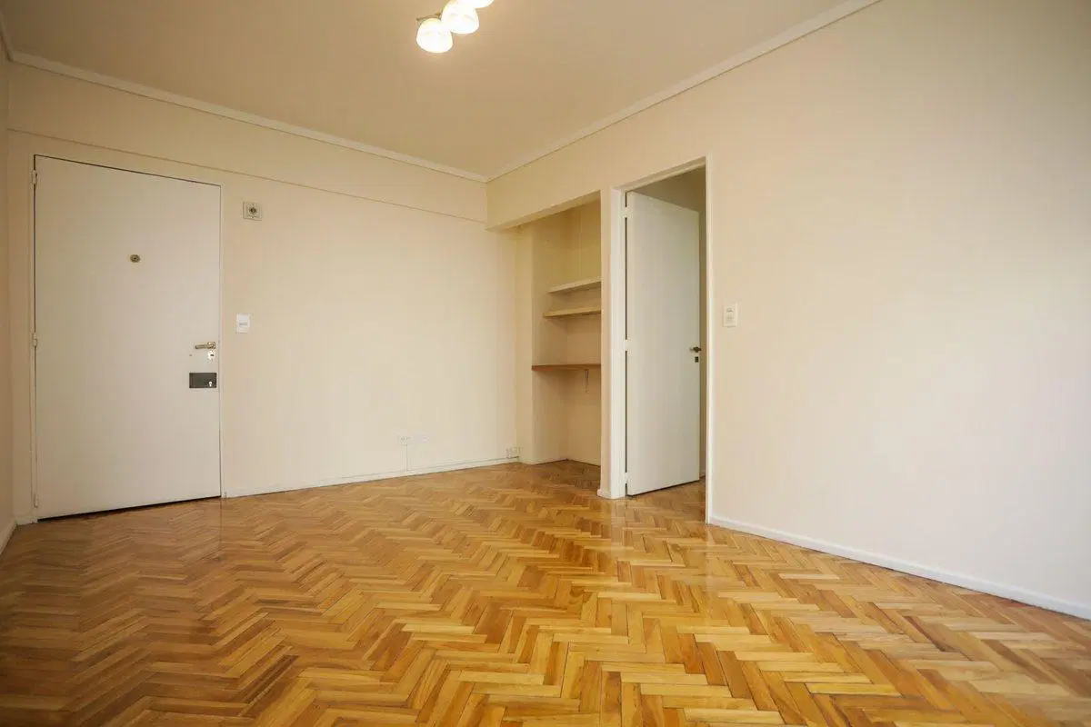 VENTA DEPARTAMENTO 2 AMBIENTES RECOLETA 2 BALCONES 5