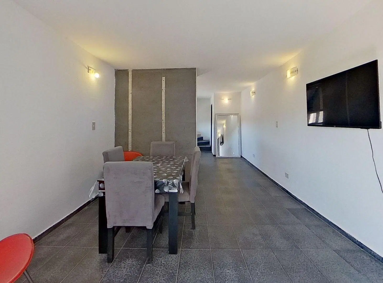 Venta departamento 3 amb tipo duplex Sarandí 2