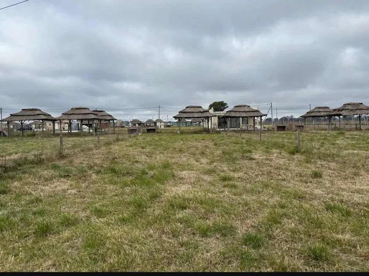 VENTA LOTE 300m2 FINCAS DON EUGENIO 2 5
