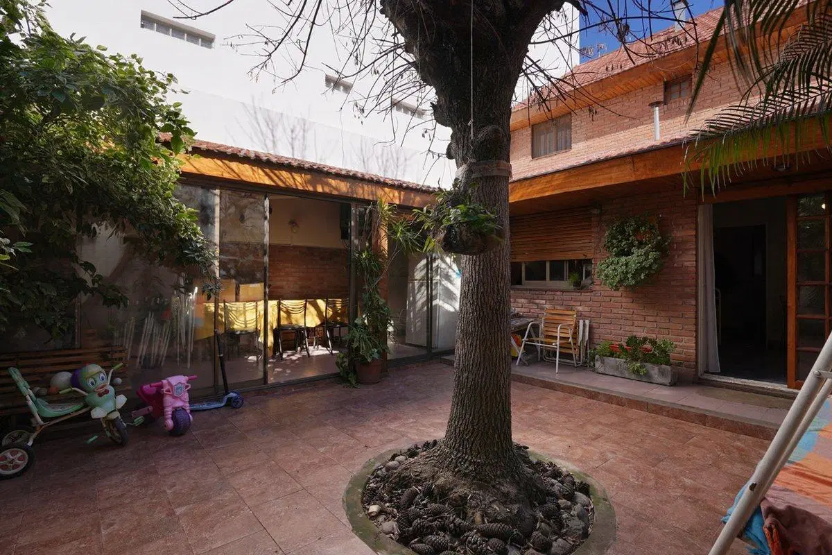 VENTA CASA 4 AMB COGHLAN COCHERA PATIO Y QUINCHO 8