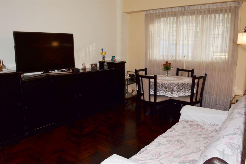 Foto de Venta departamento 4 amb c/patio - Villa Crespo, imagen 2