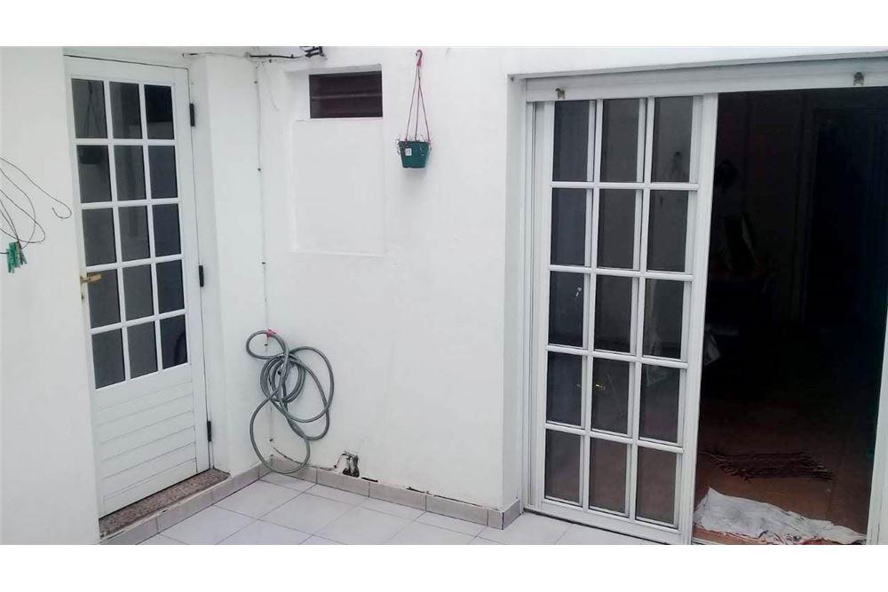 Foto de Venta departamento 4 amb c/patio - Villa Crespo, imagen 3