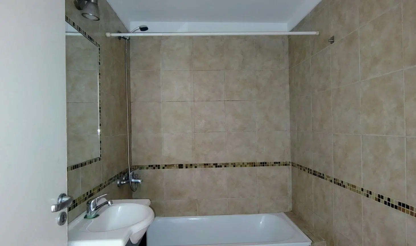 VENTA MONOAMBIENTE BALVANERA/ALMAGRO LUMINOSO 4