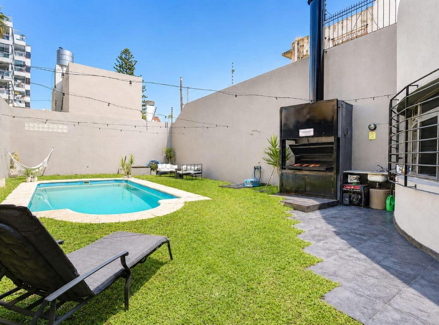 Foto de VENTA CASA LOTE PROPIO VILLA DEL PARQUE, imagen 3