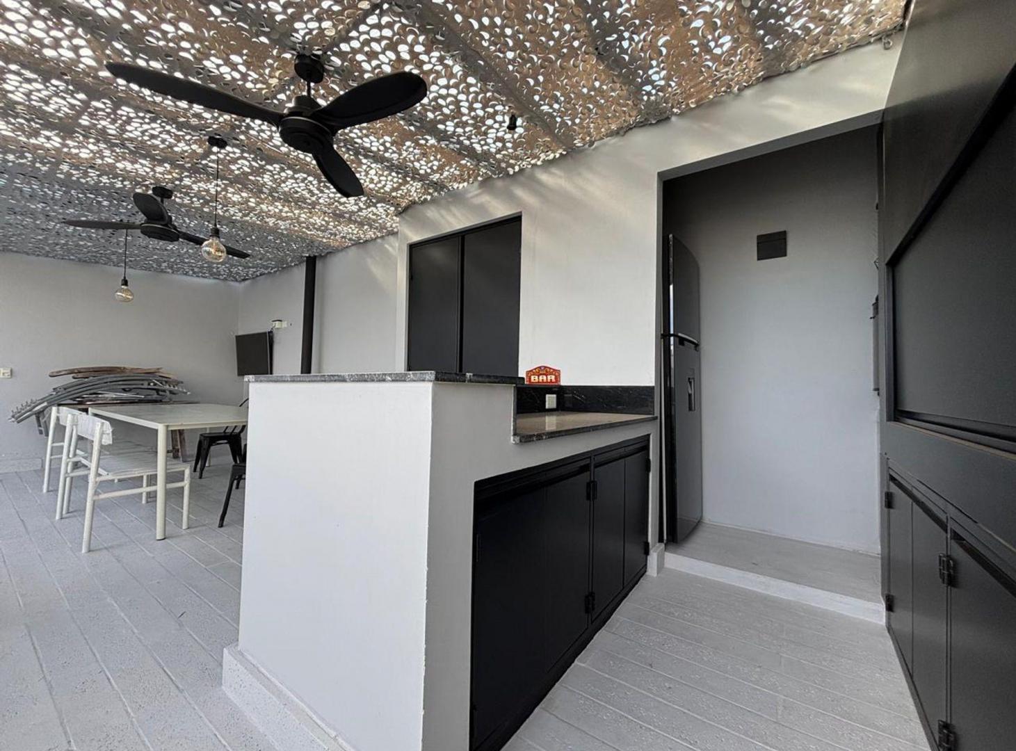 Foto de VENTA PH SIN EXPENSAS VILLA URQUIZA OPCION COCHERA, imagen 1