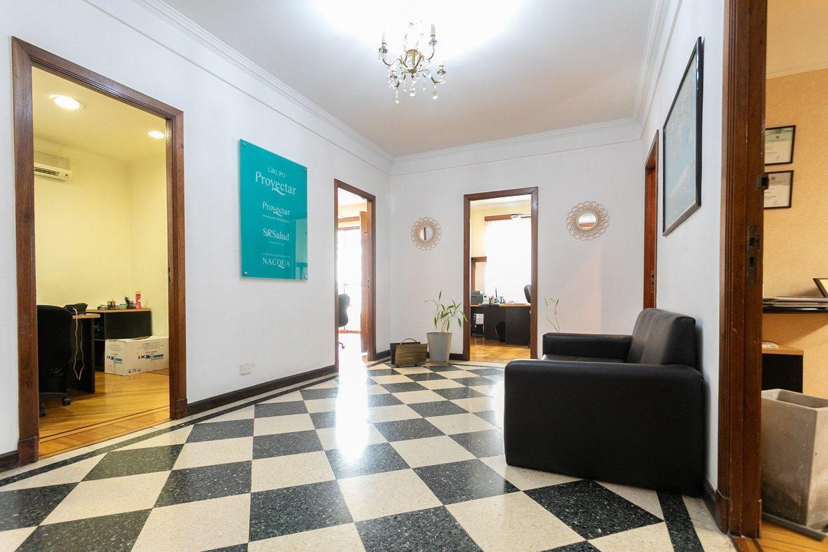 Foto de VENTA DEPARTAMENTO 5 AMBIENTES SAN NICOLAS, imagen 3