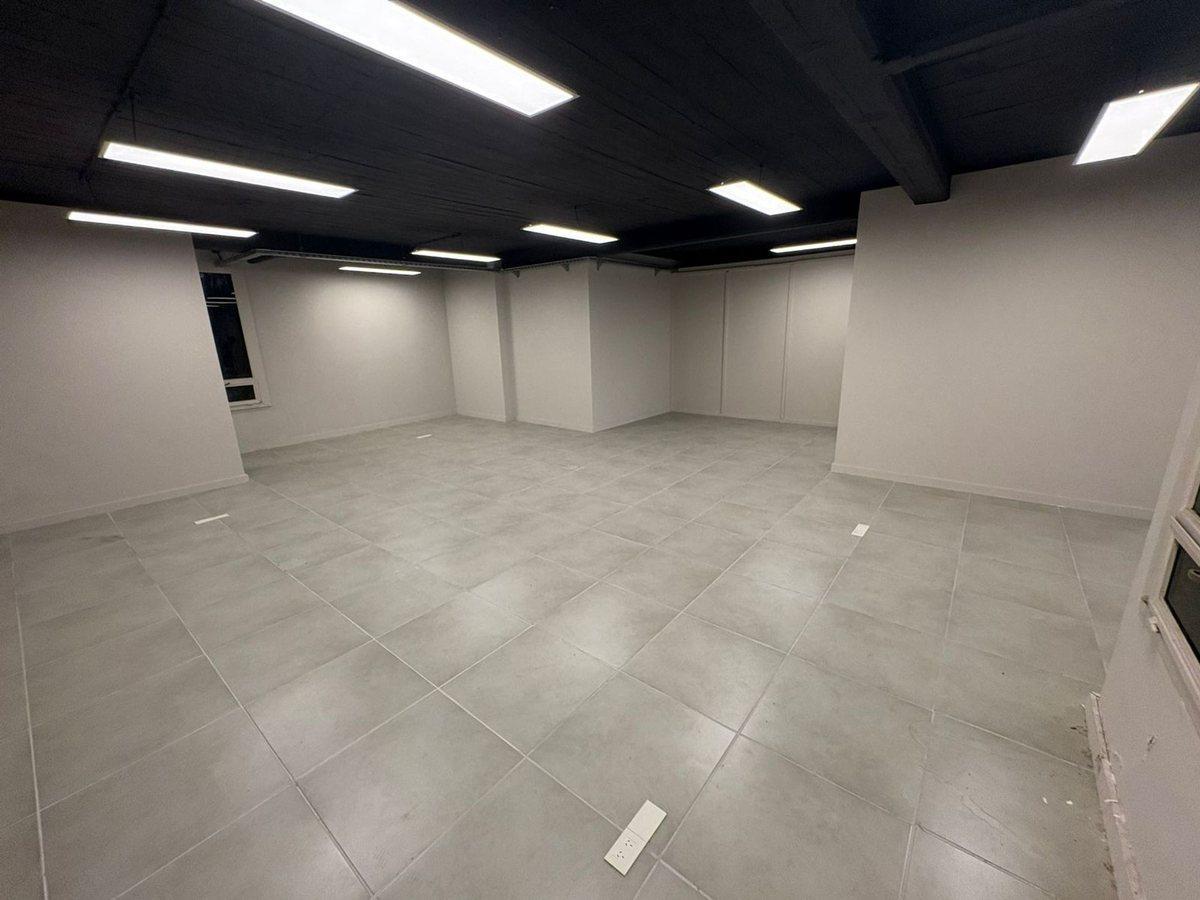 Foto de ALQUILEROFICINAS 200m2 REFACCIONADAS + 2 COCHERAS, imagen 5