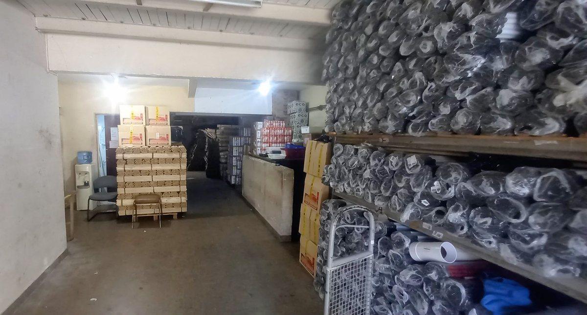 Foto de Venta Edificacion Galpon Deposito San Cristobal, imagen 1