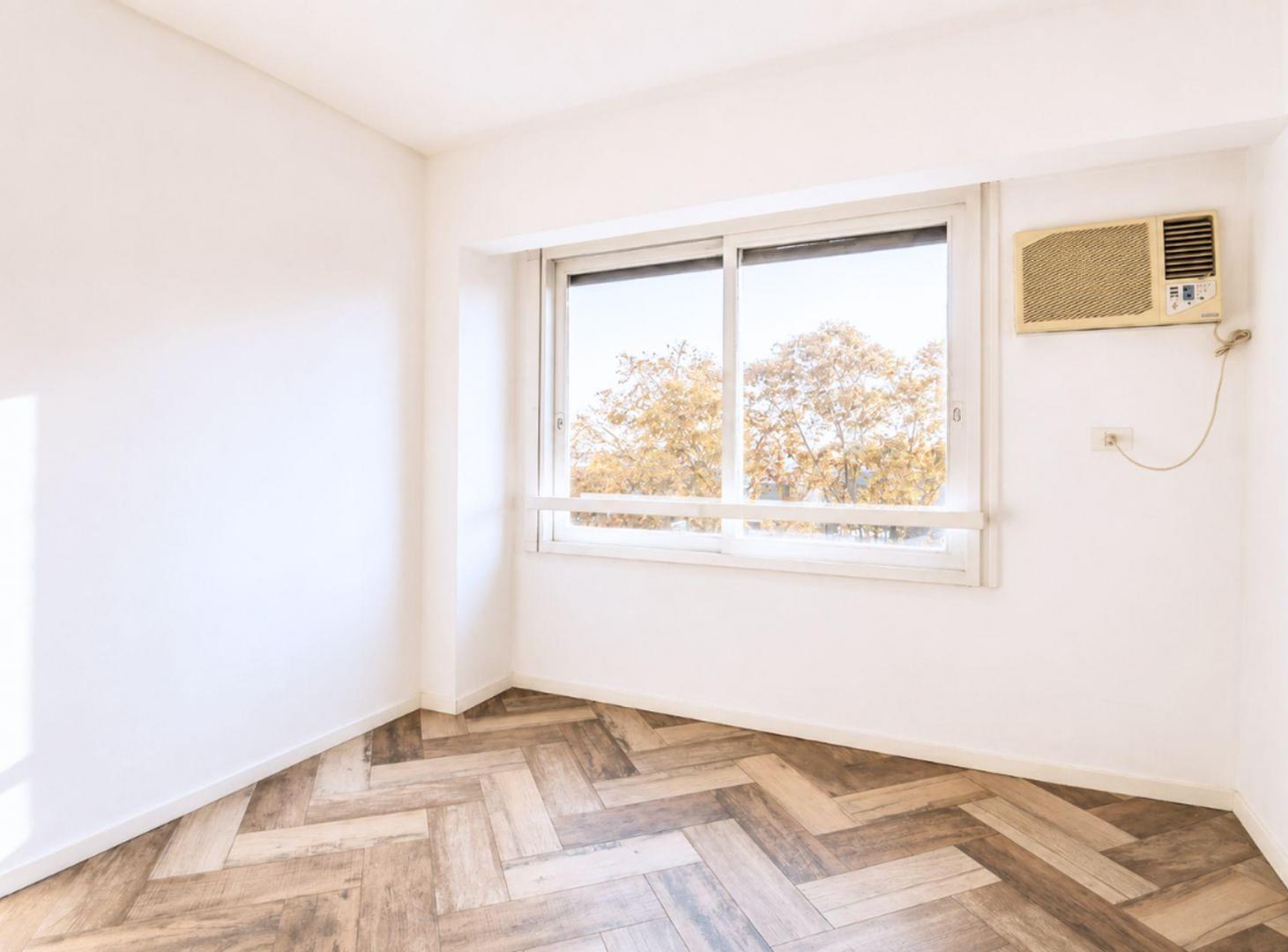 Foto de VENTA Departamento monoambiente Recoleta frente, imagen 4