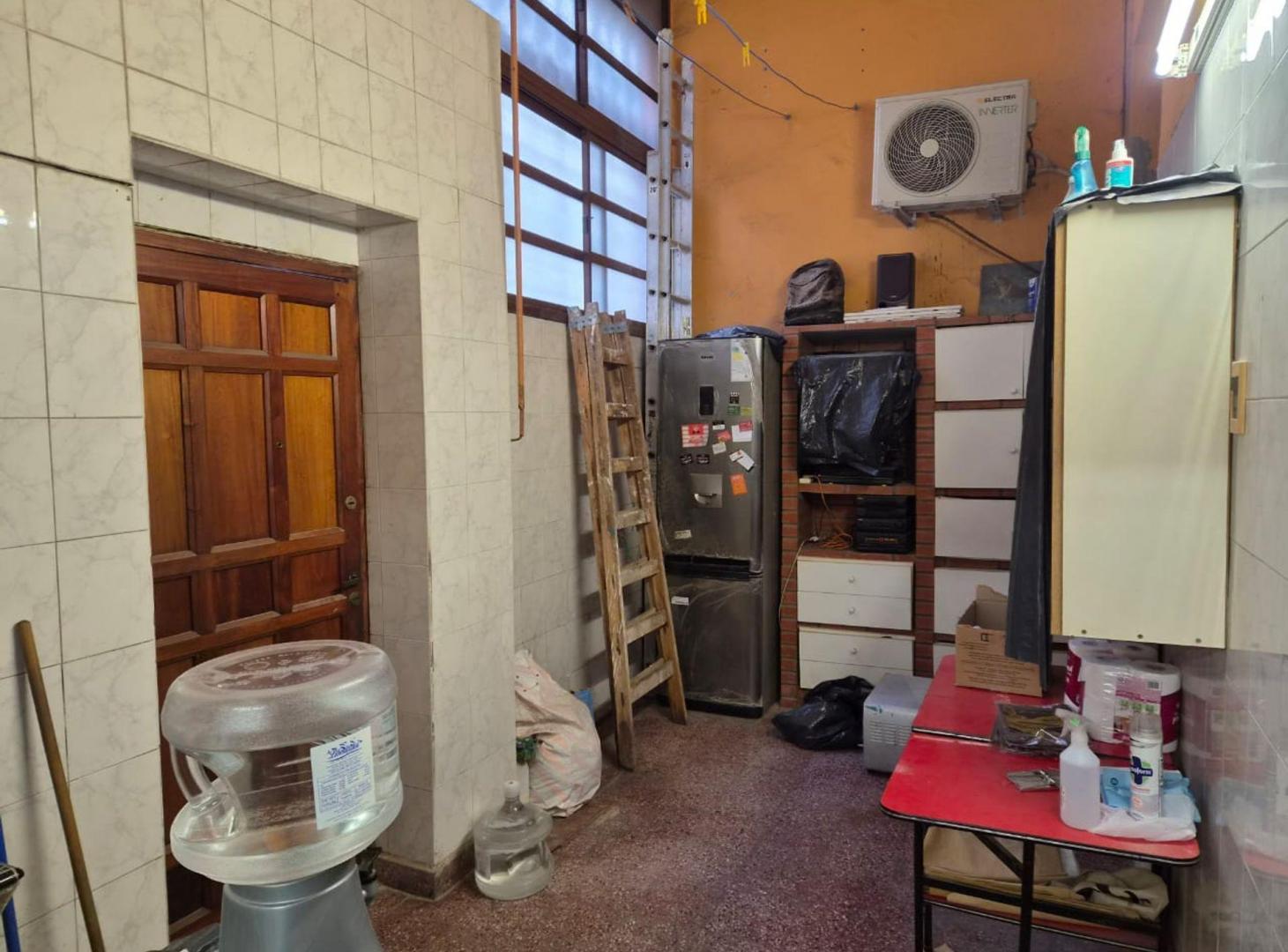 Foto de PH 2 ambientes c/patio - PALERMO (reciclar), imagen 2
