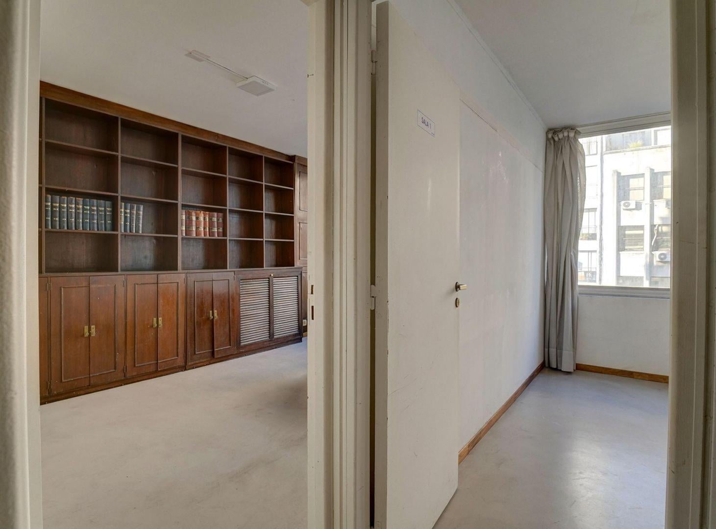 Foto de VENTA Oficina 5 ambientes Recoleta frente, imagen 4