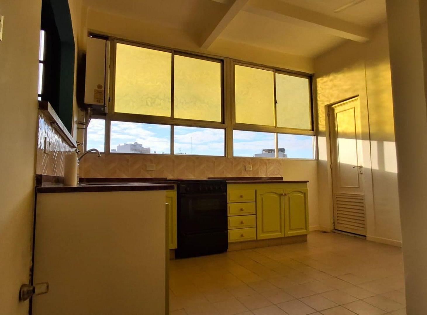 Foto de ALQUILER DPTO 3 AMBIENTES 90m2 VILLA ORTUZAR, imagen 2